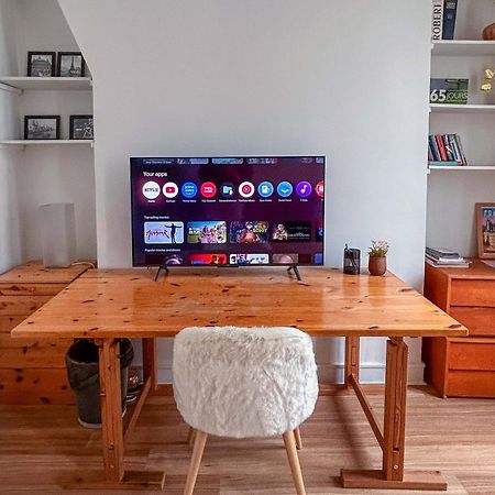Well Located Apartment In Paris Eksteriør billede